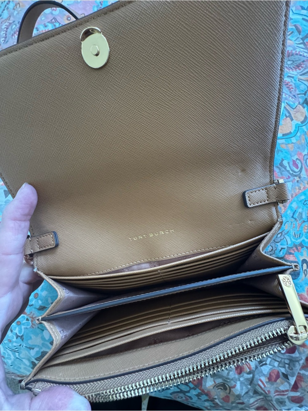 Tory Burch Emerson Leather Chain-Wallet Crossbody Bag Cardamom - Picture 9 of 12